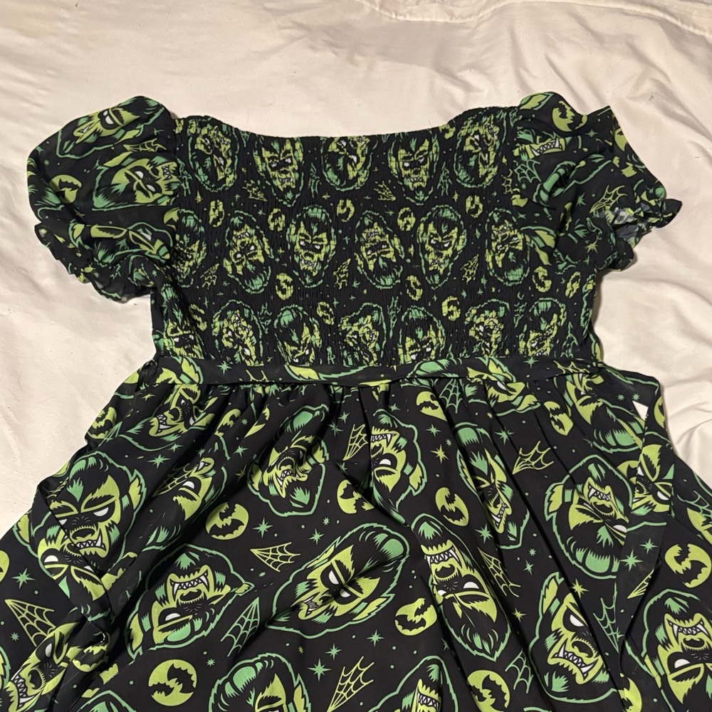 Sourpuss Werewolf Black and Green Dress - Picture 5 of 5